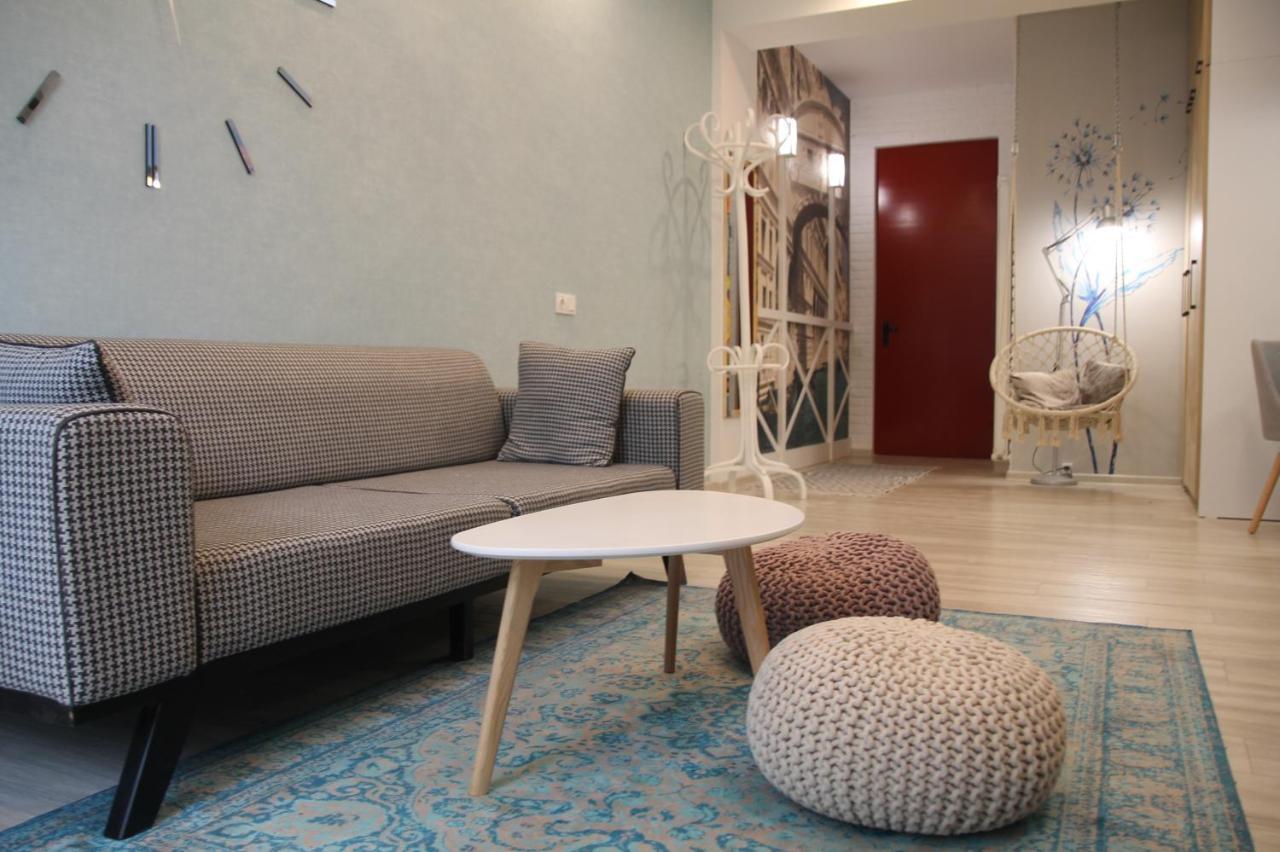 Cozy Apartment In Vake Tbilisi Exterior foto